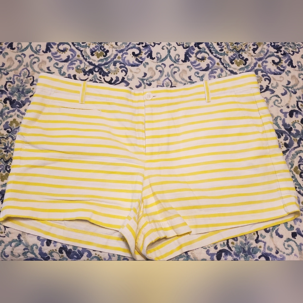 Gap shorts